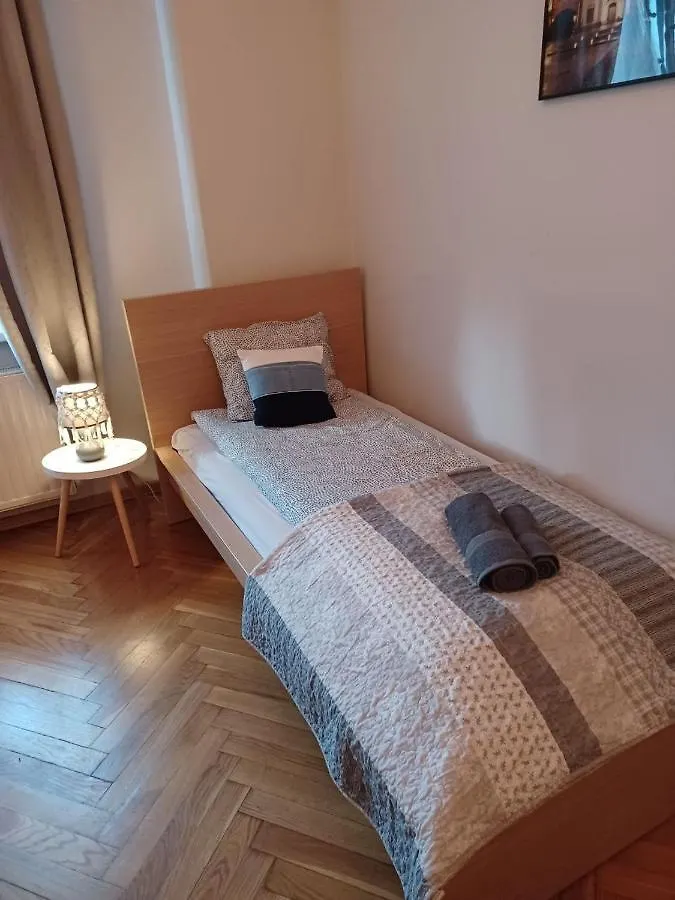 Real Vip Hostel Krakow